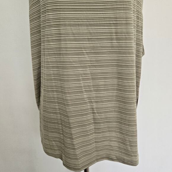 NEW Athleta Cloudlight Striped Muscle Tank Relaxed Olive Plus Size Women 2X - Picture 8 of 11